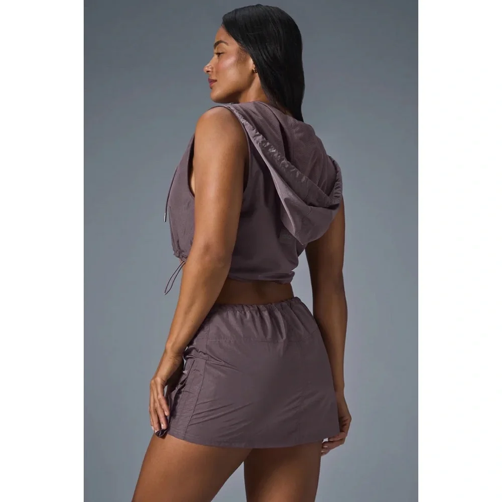Alo Yoga Crinkle Surplus Mini Skirt Raisinette XS